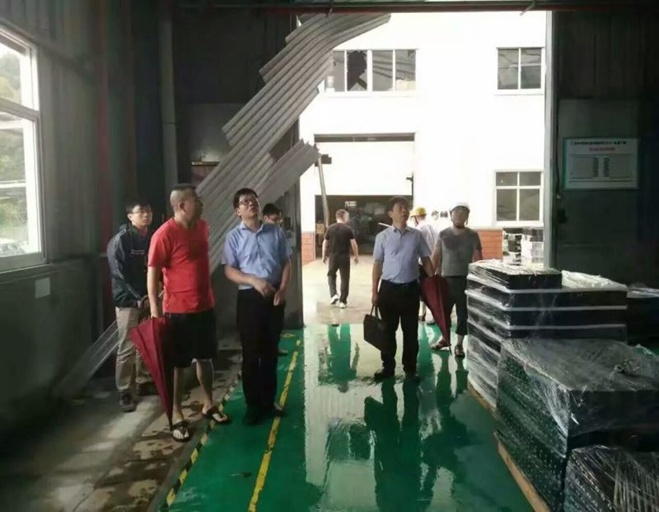 qq图片20160916092227_副本.jpg
